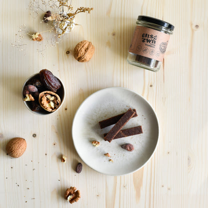 Barohni walnut fruit-nut bar